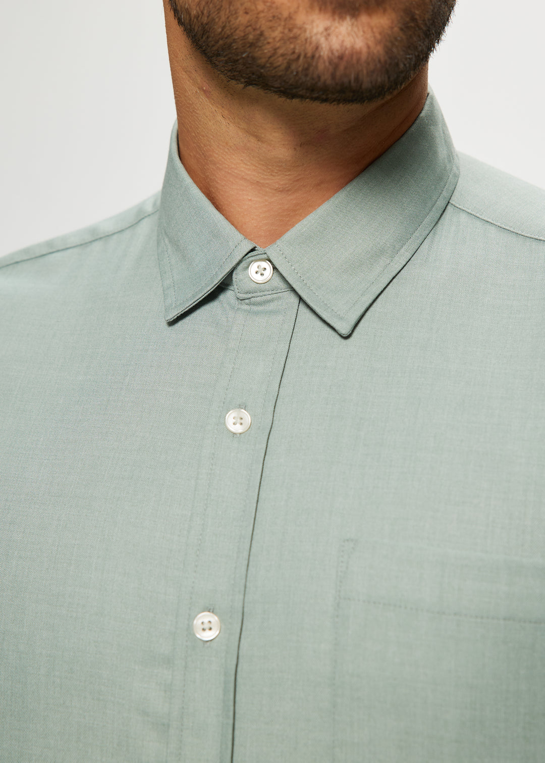 Ryan Stretch Shirt in Sage Chambray