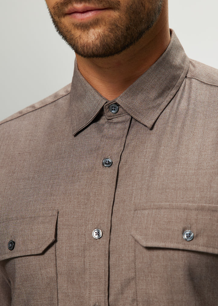 Ryan Two Pocket Brushed Chambray Shirt in Moka