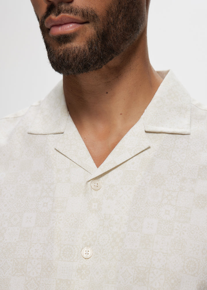 SS Soft Touch Ivory Geo AOP